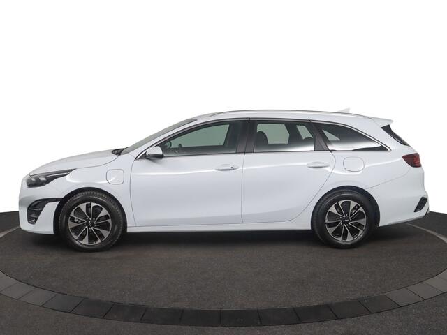KIA CEE D Ceed Sportswagon 1.6 GDI PHEV DynamicPlusLine Edition Rijklaar! - Keyless entry - start/ stop - adaptive cruise control Fabrieksgarantie tot 03-2031