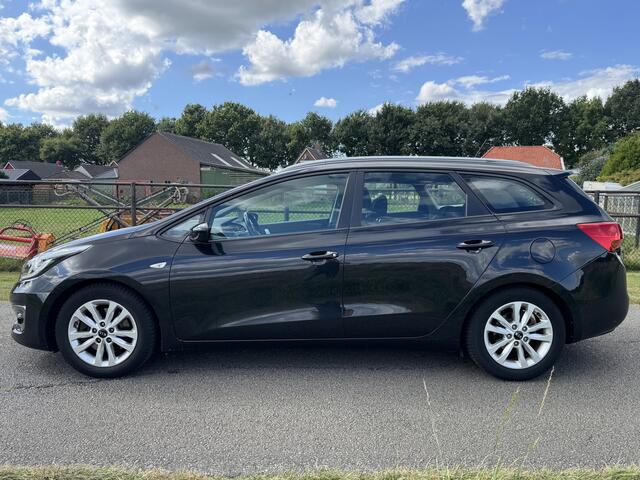 KIA CEE D cee'd Sportswagon 1.0 T-GDi First Edition NAVI/ECC/CAMERA