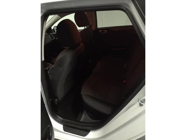 KIA CEE D Ceed Sportswagon 1.0 T-GDi DynamicLine 1E EIGN/ECC/STOELVERW./APPLE/LMV