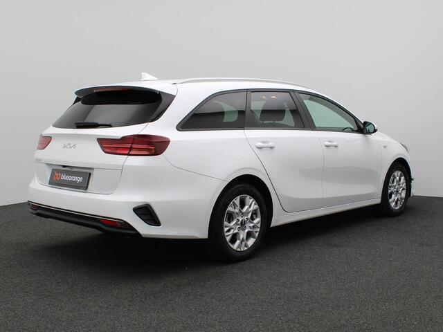 KIA CEE D Ceed Sportswagon 1.0 T-GDi Comfortline 100PK Navi via Apple Carplay/Android Auto, Achteruitrijcamera, Cruise Controle, Clima, 16" LM Velgen
