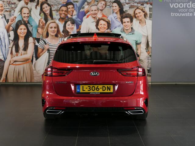 KIA CEE D Ceed Sportswagon 1.0 T-GDi GT-Line Edition Afneembare trekhaak, Schuif/Kanteldak, 4s banden