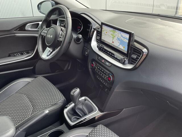 KIA CEE D Ceed Sportswagon 1.5 T-GDi DynamicLine Navigatie, Half Leder, 17"Lm, Climate Control, Cruise Control, Achteruitrijcamera