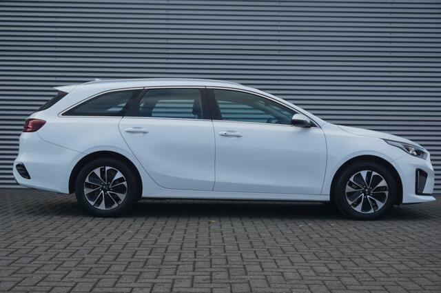 KIA CEE D 140PK PHEV DynamicLine CARPLAY | CLIMA | WINTERPACK | CRUISE!