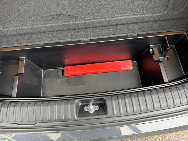 KIA CEE D Ceed Sportswagon 1.5 T-GDi DynamicPlusLine