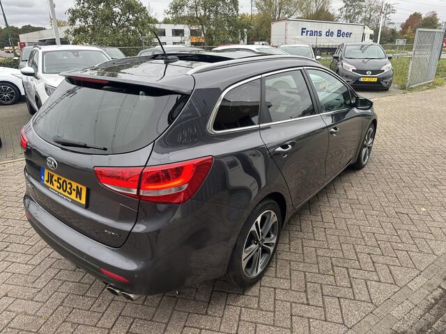 KIA CEE D cee'd Sportswagon 1.0 T-GDi GT-Line panoramadak