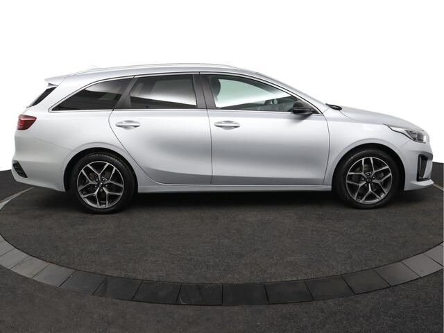 KIA CEE D Ceed Sportswagon 1.0 T-GDi GT-Line Edition Apple Carplay/ Android Auto - Cruise Control - Climate Control - Navigatie - Suede bekleding - Fabrieksgarantie tot 02-2028