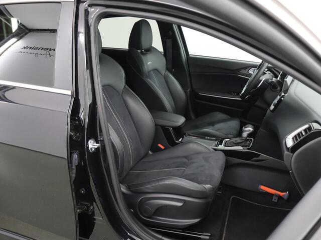 KIA CEE D Ceed 1.5 T-GDi GT-Line | Panoramadak | Matrix LED Koplampen | Stoel/Stuurverwarming | Keyless Go | Elektrisch bedienbare achterklep |