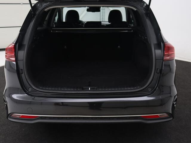 KIA CEE D Ceed 1.0 T-GDi DynamicPlusLine | Trekhaak | Stoel & stuurverwarming | Camera | Carplay | Navigatie | Climate control | Parkeerhulp | Cruise control | Half leder