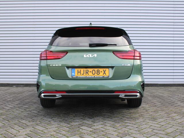 KIA CEE D Ceed Sportswagon 1.5 T-GDi GT-Line | Schuifdak | Stoel-/stuurverwarming | Camera | Cruise adapt. | 17" LM | Elek. achterklep | LED | Dodehoekdetectie |