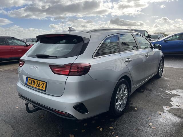 KIA CEE D Ceed Sportswagon 1.5 T-GDi DynamicLine Trekhaak, navigatie Apple CarPlay/Android Auto, parkeersensoren v&a, cruise control, 1e eign. BTW-auto