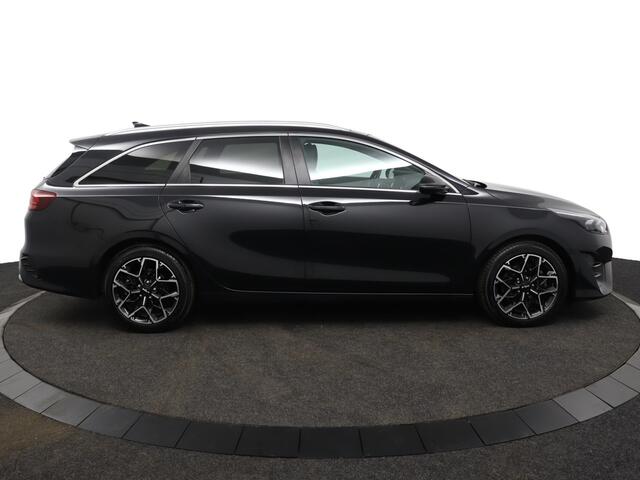 KIA CEE D Ceed Sportswagon 1.5 T-GDi GT-Line Apple Carplay/Android Auto - Cruise Control - Dodehoekdetectie - Panorama Dak - Navigatie - Stuur/Stoelverwarming - Fabrieksgarantie tot 07-2031