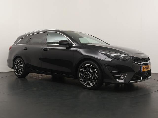 KIA CEE D Ceed Sportswagon Automaat 1.5 T-GDi GT-Line - Automatische achterklep - Schuif/Kantel dak - Apple Carplay/Android Auto - Adaptive cruise control - Keyless entry - Fabrieksgarantie t/m 30-06-2030