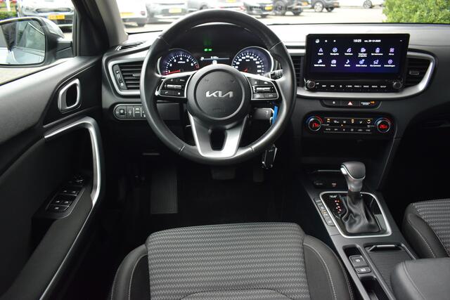 KIA CEE D Ceed Sportswagon 1.5 T-GDi DynamicLine DCT7/Autom. | Cruise Control | Navigatie | Camera | Bluetooth | 16"LMV | Tot 10Jr. Kia-Garantie