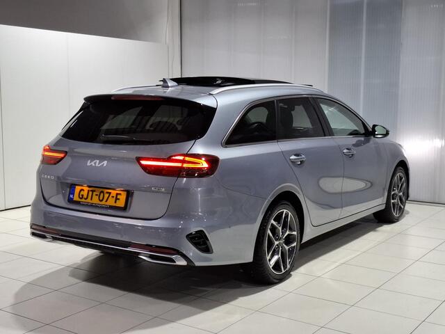 KIA CEE D Ceed Sportswagon 1.6 GDI PHEV ExecutiveLine Stoel en Stuurverwarming, schuif kantel dak, Stoel verkoeling.
