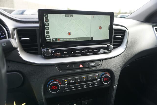KIA CEE D Ceed Sportswagon 1.0 T-GDi DynamicLine | CAMERA | ECC | CARPLAY | NAVI |