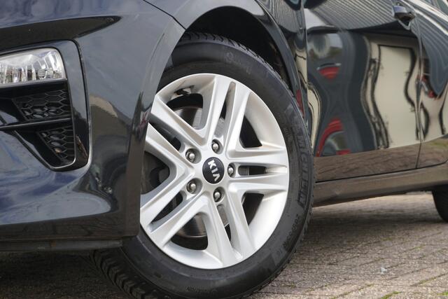 KIA CEE D Ceed Sportswagon 1.0 T-GDi DynamicLine | CAMERA | ECC | CARPLAY | NAVI |