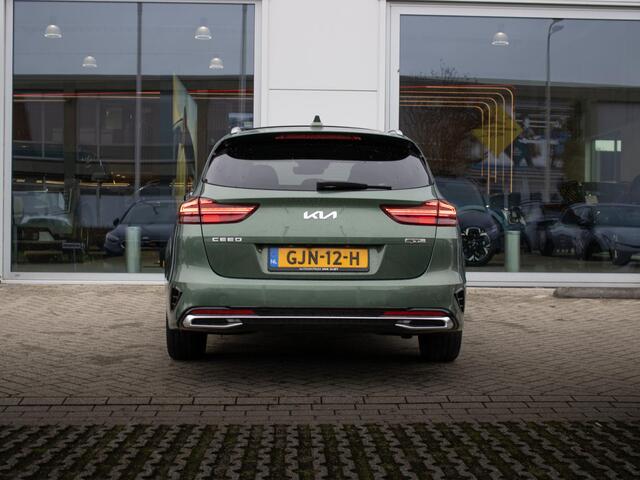 KIA CEE D Ceed Sportswagon 1.5 T-GDi GT-Line | Schuifkanteldak | Stoel en stuurverwarming |