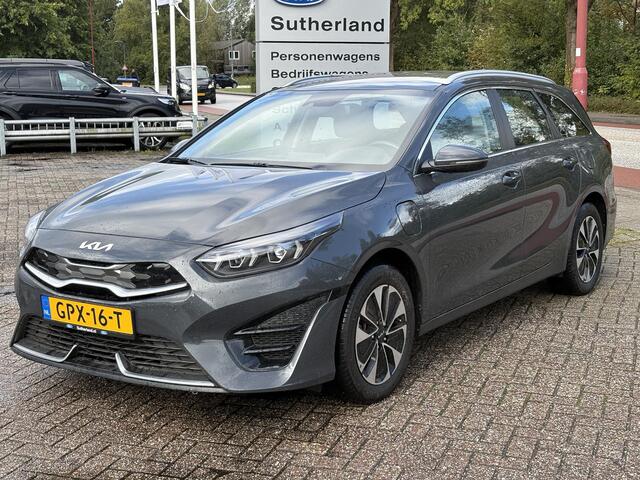KIA CEE D Ceed Sportswagon 1.6 GDI PHEV DynamicLine | ZUID | 140pk Automaat | Stoelverwarming | Camera | Navigatie | Climate control
