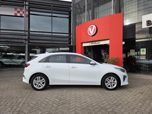 KIA CEE D 120pk T-GDi DynamicLine | Navi | Camera