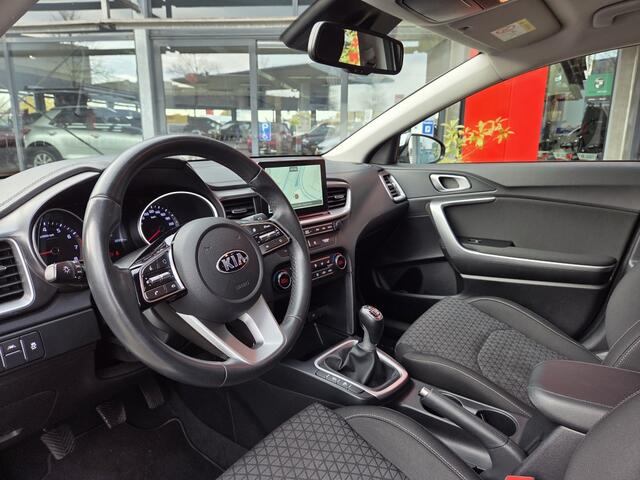 KIA CEE D 120pk T-GDi DynamicLine | Navi | Camera