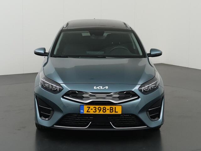 KIA CEE D Ceed Sportswagon 1.6 GDI PHEV ExecutiveLine | Panoramadak | Lederen Bekleding | Stoelventilatie | Trekhaak Afneembaar | Stoel/Stuurwielverwarming