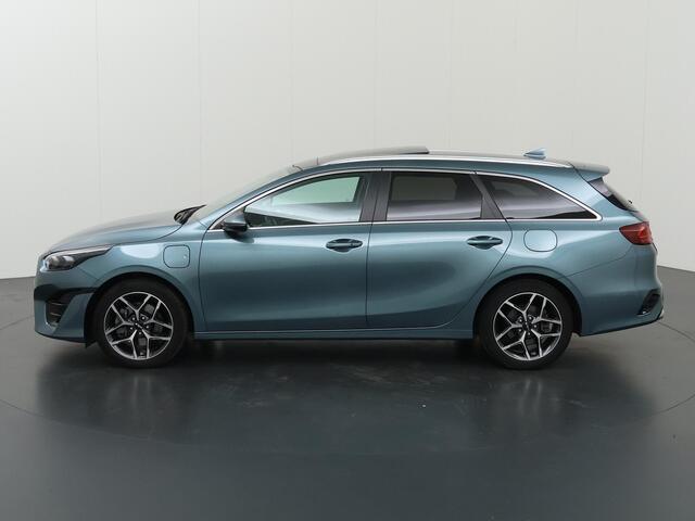 KIA CEE D Ceed Sportswagon 1.6 GDI PHEV ExecutiveLine | Panoramadak | Lederen Bekleding | Stoelventilatie | Trekhaak Afneembaar | Stoel/Stuurwielverwarming