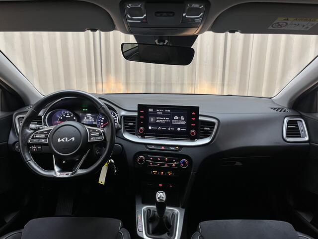 KIA CEE D Ceed Sportswagon 1.0 T-GDi *GT-Line* Leder/Alcantara / Stuurverwarming / Camera / Apple Carplay / LED / Lane Assist / 17"LMV