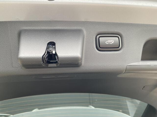 KIA CEE D Ceed SW 1.5 T-GDi DynamicLine Kia Ceed SW 1.5 T-GDi DynamicPlusLine VOORRAAD ACTIE