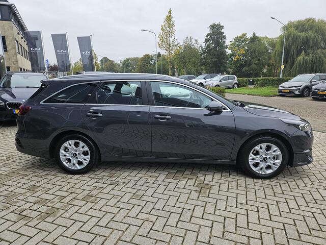 KIA CEE D Ceed Sportswagon 1.5 T-GDi DynamicLine Trekhaak|Nav|Lmv