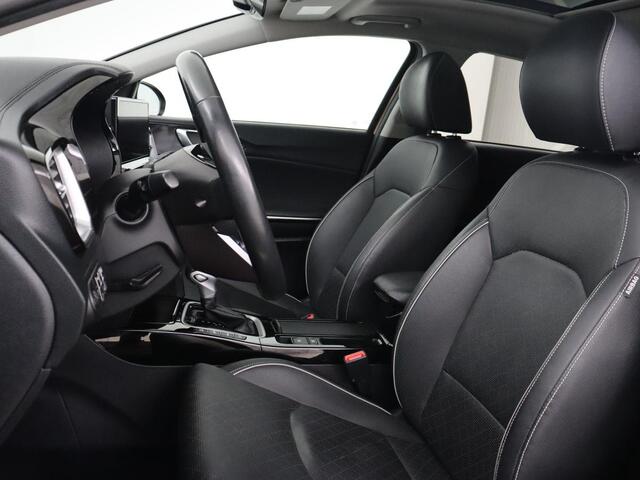 KIA CEE D Ceed 1.6 GDI PHEV ExecutiveLine | Panoramadak | Stoelventilatie | Leder | Adaptive cruise | Camera | Carplay | Keyless | Achterbankverwarming | Navigatie | Full LED | Stuurverwarming | Memory | Plug In