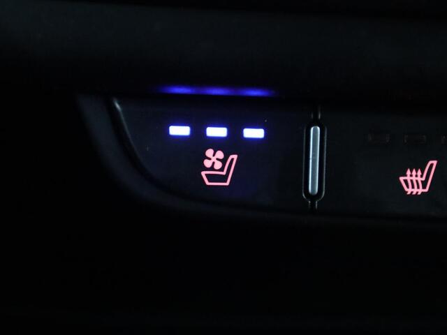 KIA CEE D Ceed 1.6 GDI PHEV ExecutiveLine | Panoramadak | Stoelventilatie | Leder | Adaptive cruise | Camera | Carplay | Keyless | Achterbankverwarming | Navigatie | Full LED | Stuurverwarming | Memory | Plug In