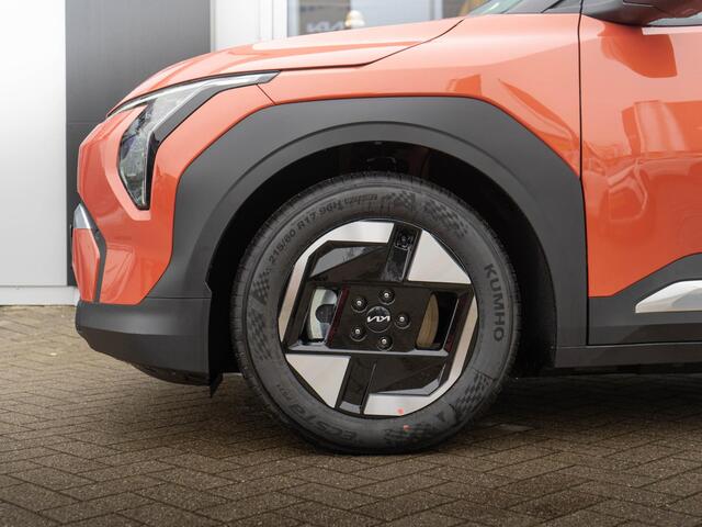 KIA EV3 Plus 81.4 kWh | Navigatie | Stoel en stuurverwarming | PDC voor en achter |