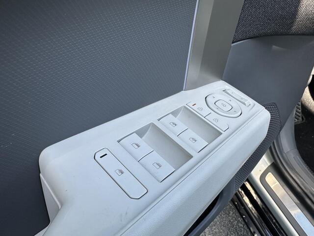 KIA EV3 GT-PlusLine 81.4 kWh | Direct Leverbaar!!! | KM-stand kan oplopen | Super Complete Uitvoering | Enz...