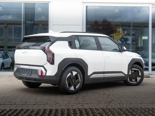 KIA EV3 Plus 81.4 kWh | Op VOOORRAAD DIRECT LEVERBAAR | Stoel en stuurverwarming | Dodehoek assistentie |