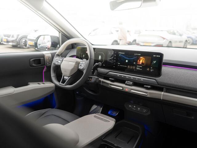 KIA EV3 GT-PlusLine 81.4 kWh Direct beschikbaar l Adventurine Green | 360 camera l l Harman Kardon l Stoel en stuurverwarming l Stoel ventilatie l Schuif kantel dak l