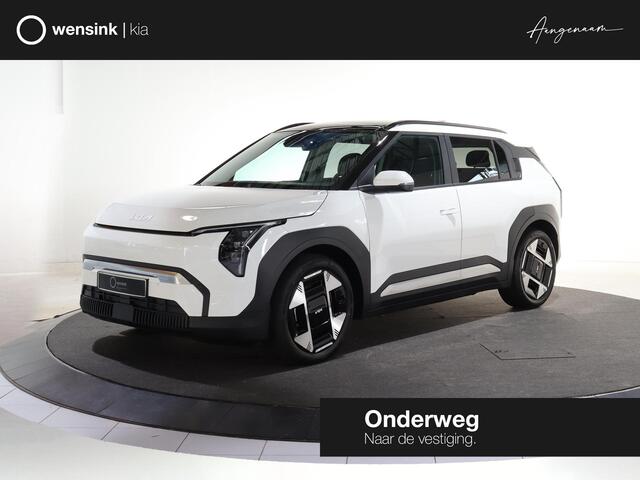 KIA EV3 Plus Advanced 81.4 kWh | Panoramaschuifdak | 19" velgen | Harman Kardon | Privacy Glass | Stoel- en stuurwielverwarming |