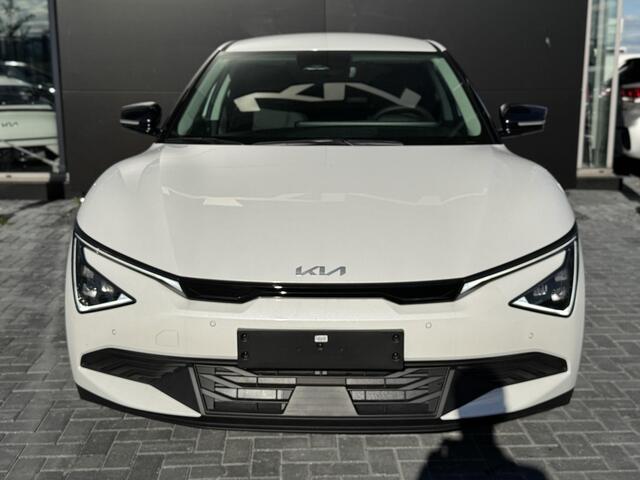 KIA EV6 Light Edition 63 kWh Lease vanaf ¤599,- p/m! | VOORRAAD ACTIE | Camera | Keyless | Stoelverwarming