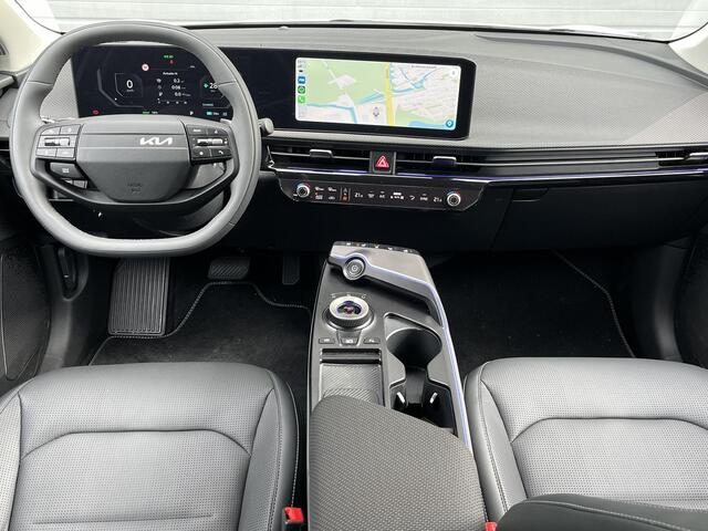 KIA EV6 Plus 84 kWh | Elekt. Stoelverstelling met geheugen | Stoelventilatie | Stoel/Stuurwielverwarming | Achterbank Verwaming | Elekt. Achterklep | Dodehoek Assistent |