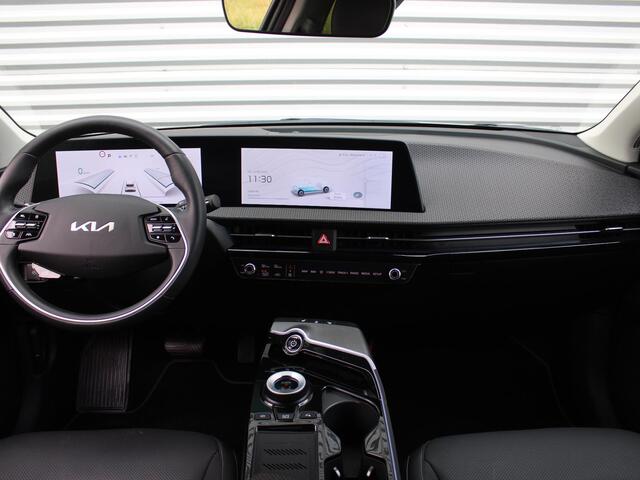 KIA EV6 Edition Advanced 77.4 kWh | Stuur-/stoelverwarming | BTW | Camera | Cruise adapt. | Elektr. achterklep + stoelbediening | 20" LM |