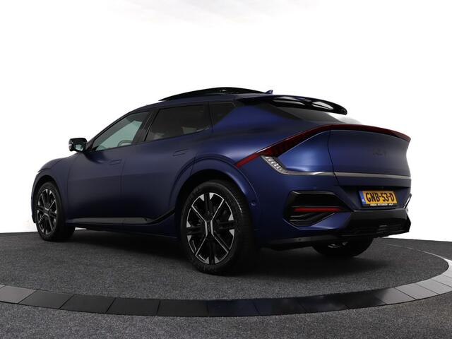 KIA EV6 GT-Line 84 kWh - *DEMO* - Schuif-/kanteldak - Stoel-/stuurverwarming - Navigatie - Apple CarPlay/Android Auto - Fabrieksgarantie tot 09-2031