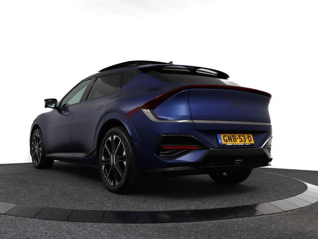 KIA EV6 GT-Line 84 kWh - *DEMO* - Schuif-/kanteldak - Stoel-/stuurverwarming - Navigatie - Apple CarPlay/Android Auto - Fabrieksgarantie tot 09-2031