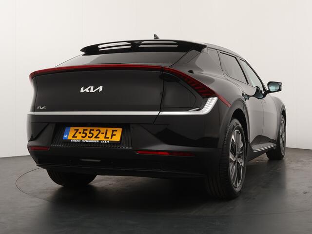 KIA EV6 Light Edition 58 kWh - SOH 99% - Stoelverwarming - Navigatie - LED koplampen - Privacy Glass - Fabrieksgarantie tot 05-2031