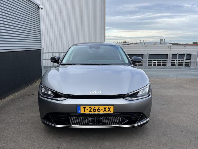 KIA EV6 Plus Advanced 77.4 kWh Schuif/kanteldak, Stoelkoeling, Stoelverwarming, Stuurwiel verwarmd, Seat memory, Dodehoekdetectie, Leder, Premium Sound, NL-auto