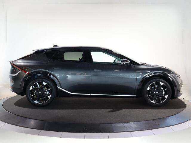 KIA EV6 Plus 84 kWh l | Stoelventilatie | Achteruitrijcamera | Elektrisch verstelbare voorstoelen | Dodehoekassistentie | Stoelverwarming achter |