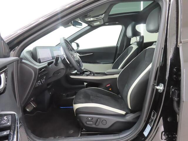 KIA EV6 GT-LINE 77.4 KWH I TREKHAAK I SCHUIFDAK I 100% SOH I P-CAMERA