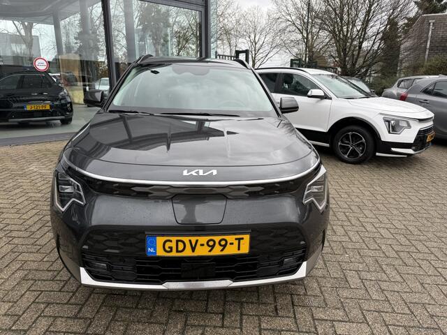 KIA Niro Edition Advanced 64.8 kWh 204pk *DIT JAAR NOG 2000 EURO SUBSIDIE