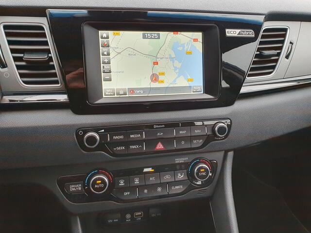 KIA Niro 1.6 GDi Hybrid DynamicLine Navigatie, Climate Control, Cruise Control, Trekhaak, Achteruitrijcamera,