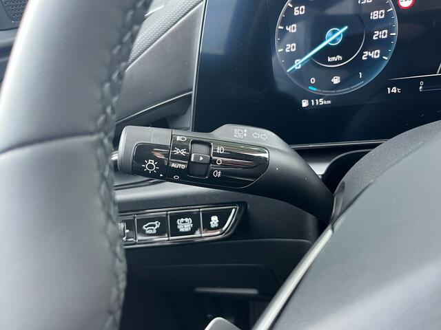 KIA Niro 1.6 GDi Hybrid DynamicPlusLine Stoel/ Stuurwiel Verwarming + Panodak + Camera + Navi