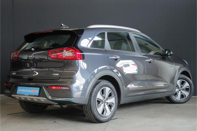 KIA Niro 1.6 GDi PHEV DynamicLine |parkeersensoren|stoelverwarming|ACC|leder|
