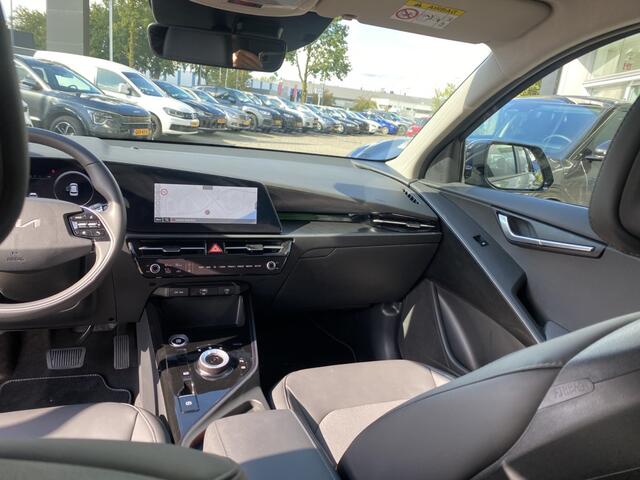 KIA Niro 1.6 GDi Hybrid DynamicLine Navi+Camera // PDC v+a // Adaptieve Cruise // Keyless // Apple Car Play info Roel 0492-588951